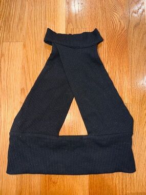 Black Ribbed Knit Halter Crop Top
